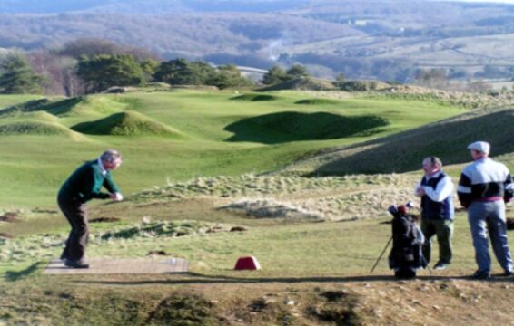 Painswick - 6th Hole